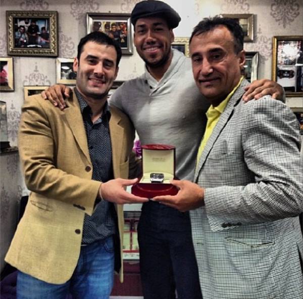 Mark Ingram Buys 120,000 Rare Black Diamond Jewelry